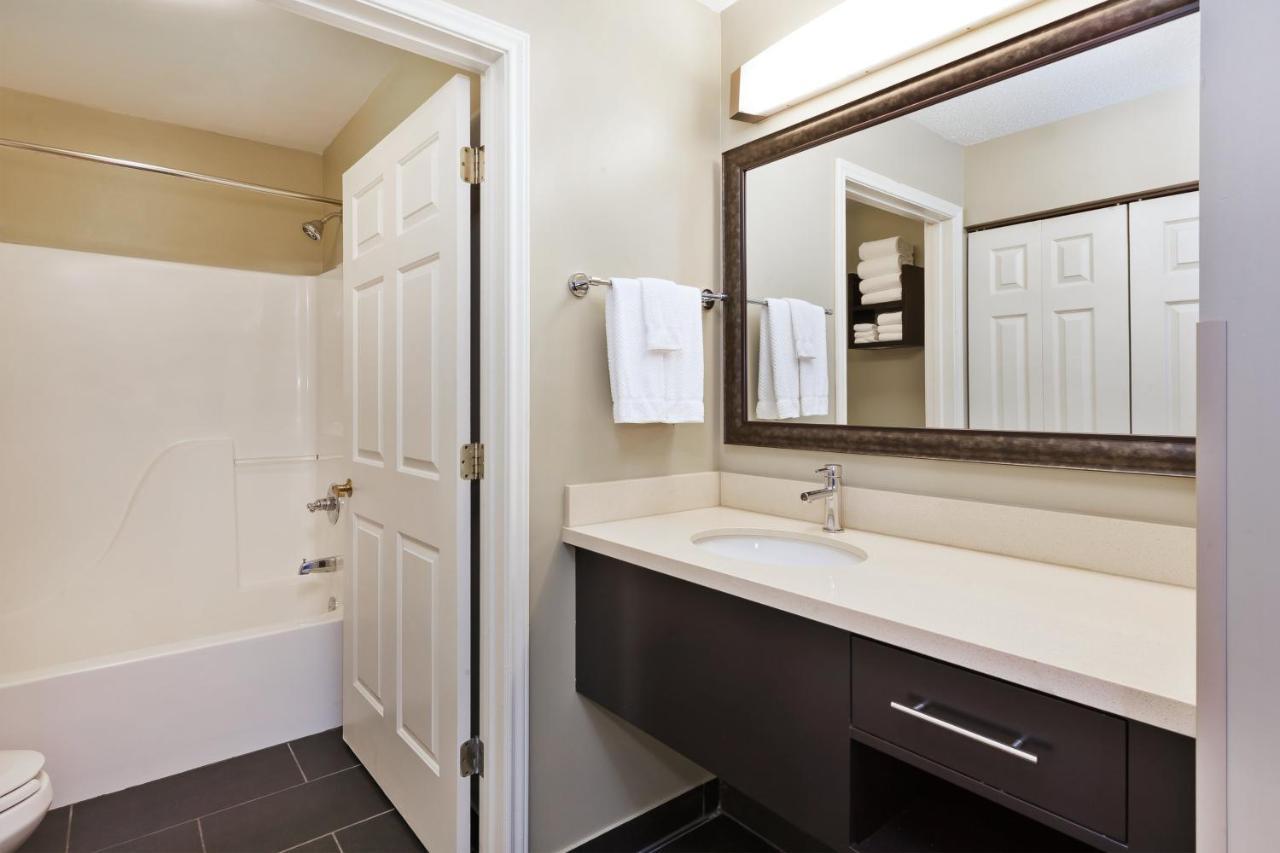 Staybridge Suites Detroit-Utica By Ihg Luaran gambar